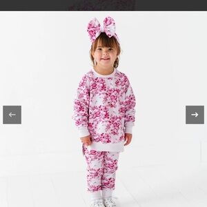 Bums & Roses Jogger Set